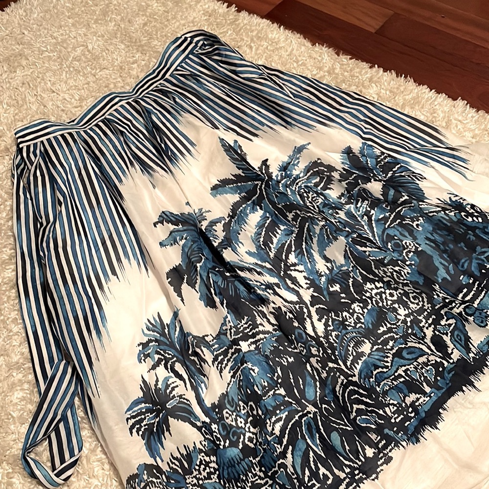 Oush Studio limited Midi Skirt